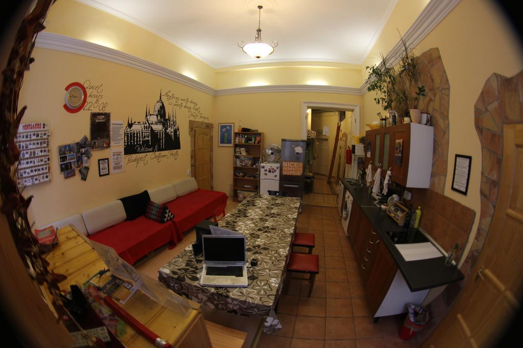 Budapest Centrum Cozy Hostel — Bilder 3